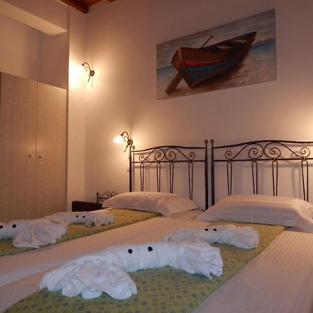 Nisiotiko House In Tinos Near The Beach アギオス・イオアニス エクステリア 写真