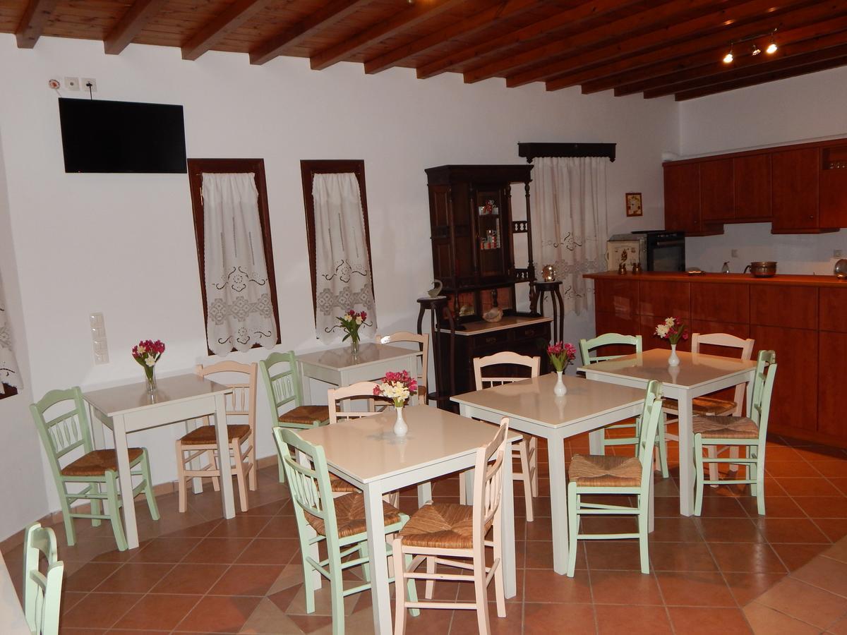 Nisiotiko House In Tinos Near The Beach アギオス・イオアニス エクステリア 写真